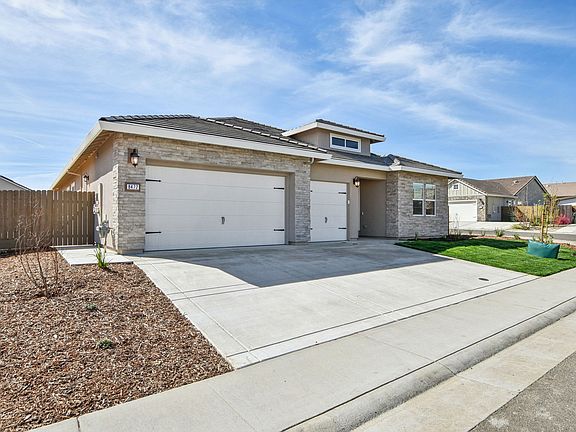 2nd image of 8472 Mallee Cir