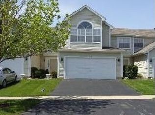 1225 Dunamon Dr, Bartlett, IL 60103