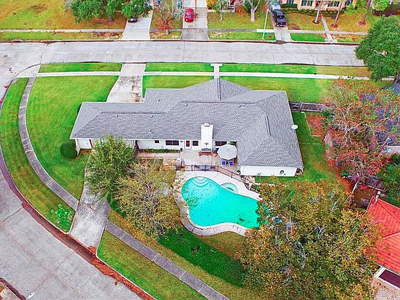 3rd image of 5735 Kuldell Dr