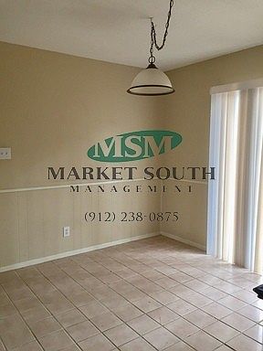3rd image of 105 Port Royal Ct