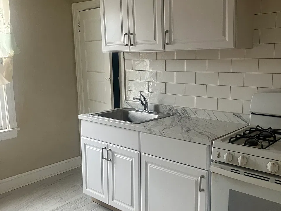 4528 Rising Sun Ave #2
