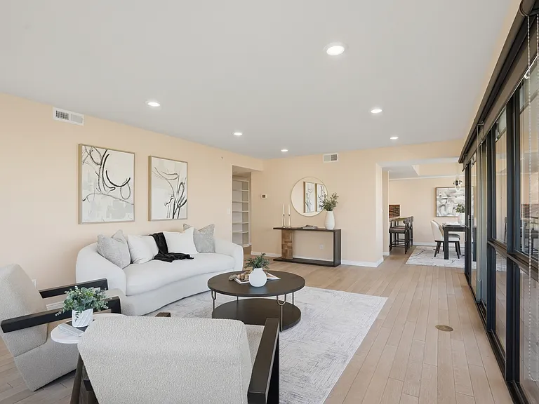 3125 E Kennedy Dr #501 — Photo 9