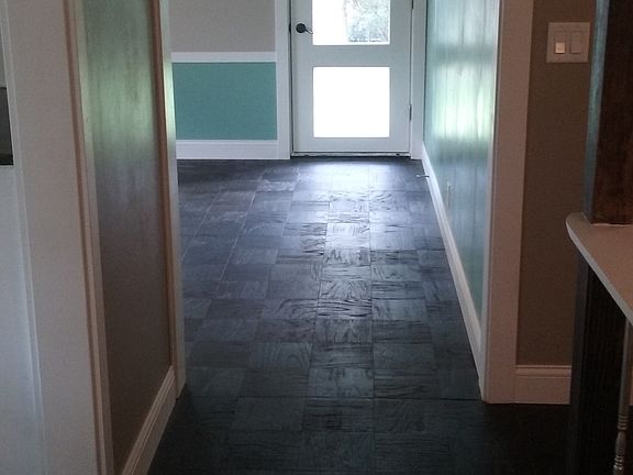 2nd image of 7610 Vine St
