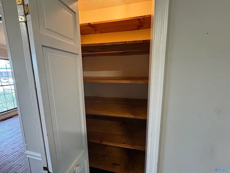 120 Roy Dr — Photo 17