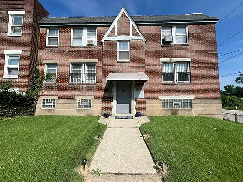 399 E Cliveden St #B Photo 1 399 E Cliveden St #B Photo 1