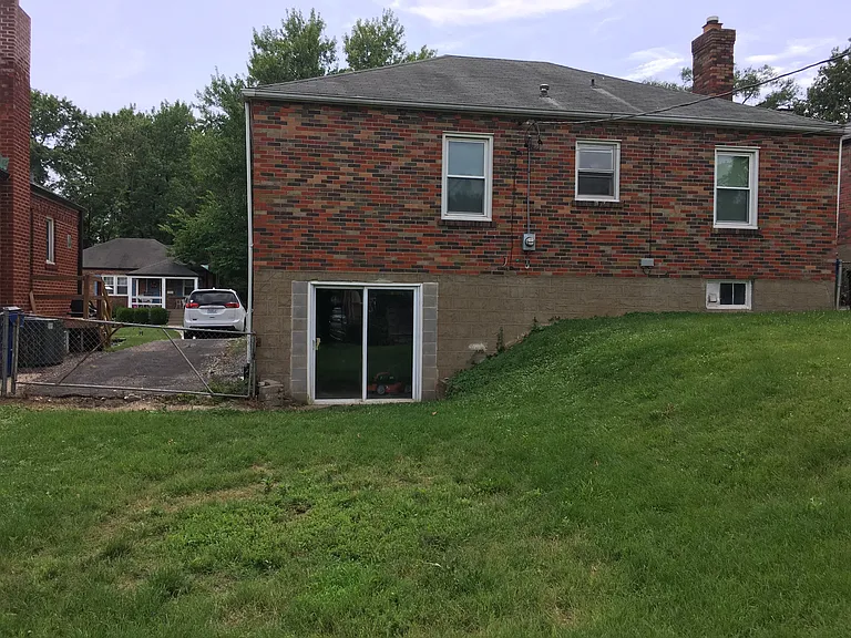 2914 Wingate Ct — Photo 11