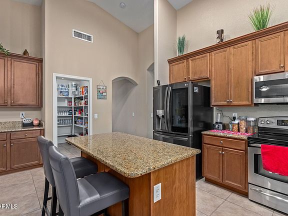3rd image of 9547 W Quail Ave