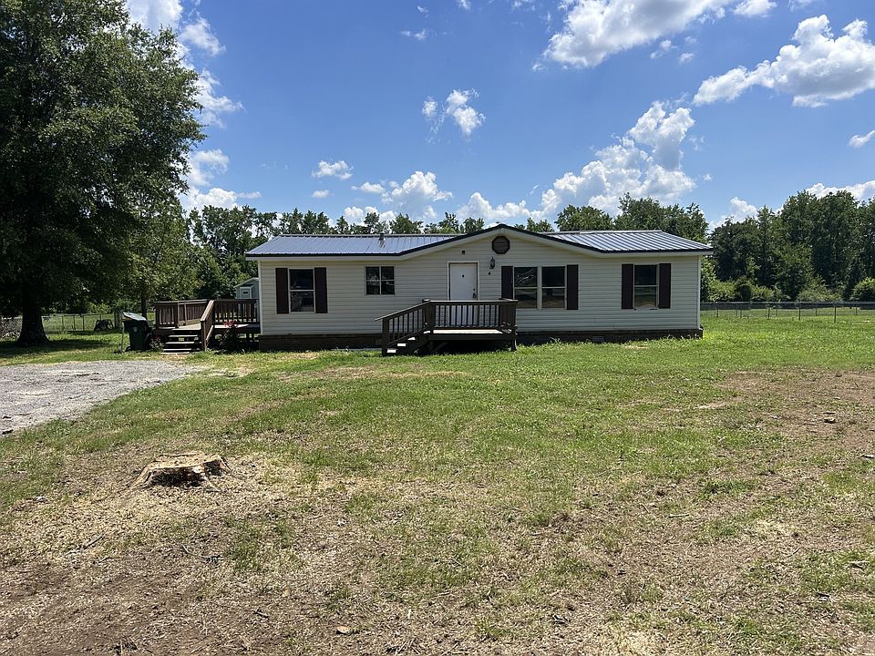 1st image of 21 Country Dr