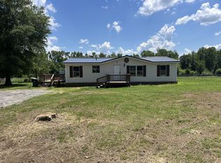21 Country Dr, Fayetteville, TN 37334