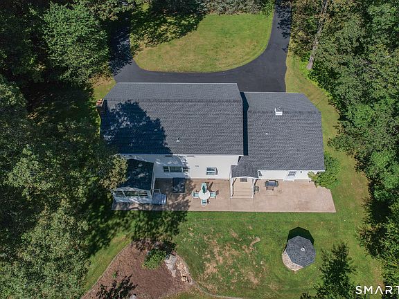 5th image of 111 Lebanon Road