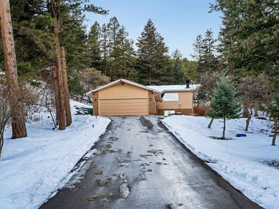 6096 S Pike Dr, Larkspur, CO, 80118