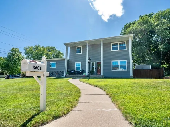 3601 Pawnee Pl, Sioux City, IA 51104
