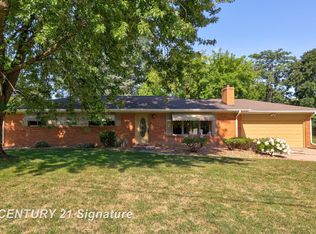 1466 Sheffield Dr, Saginaw, MI 48638