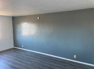 513 W Queen St UNIT 7, Inglewood, CA 90301