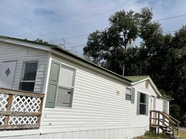 937 Bryson St NE #17