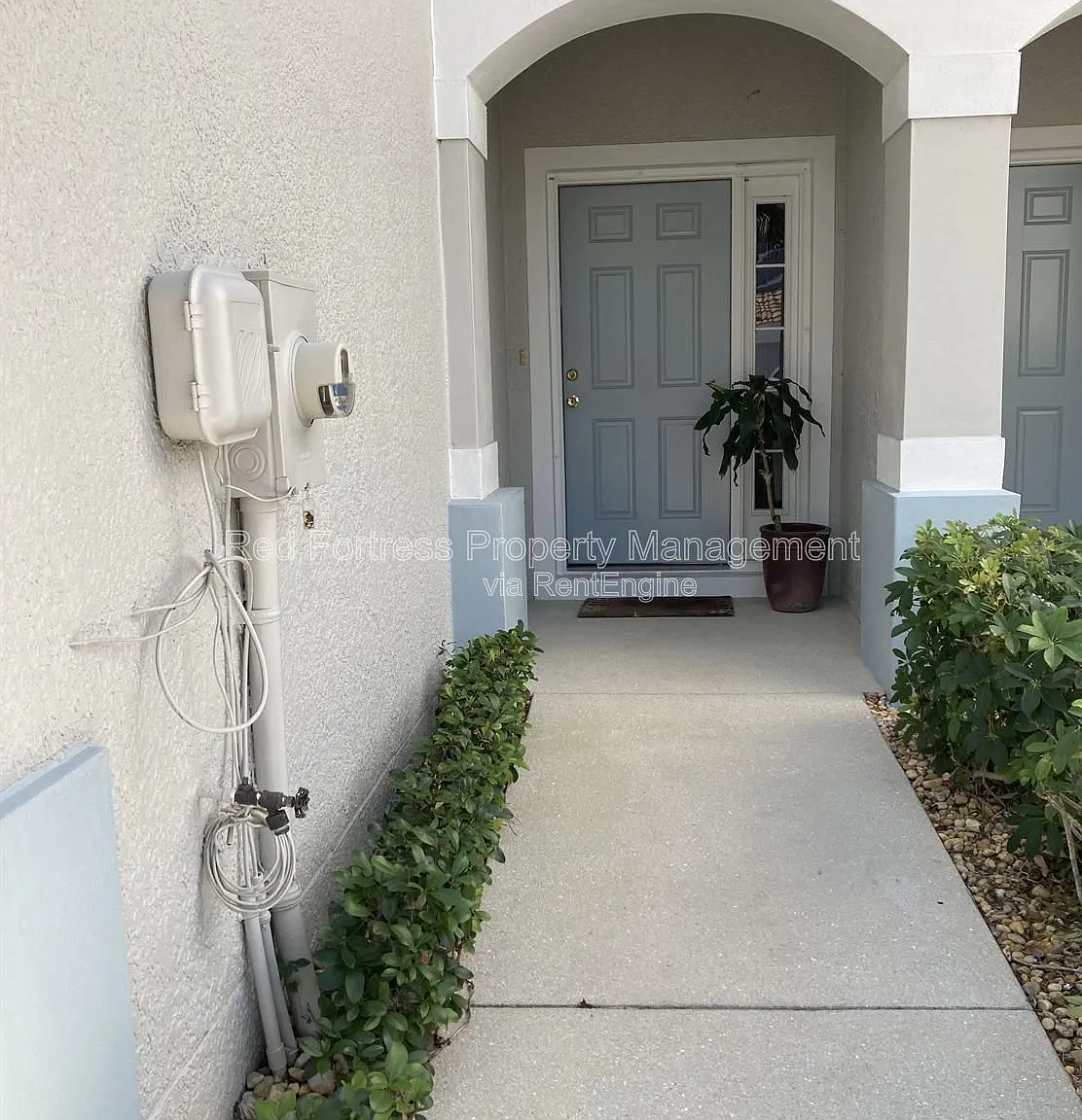 3 bed, 2.0 bath, 1634 sqft, $1,595 — Photo 2