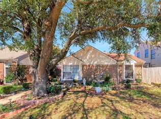 164 High Pointe Ln, Cedar Hill, TX 75104
