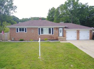 6484 Glenn Dr, Parma, OH 44134