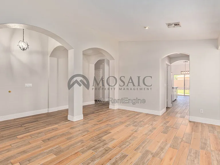 3381 E Flamingo Ct — Photo 7