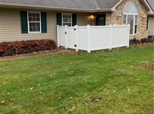 107 Angela Ln, New Castle, PA