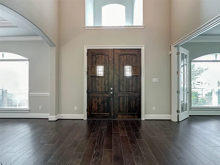 8543 Tynan Ridge Dr — Photo 4