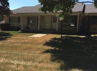 1104 Normandy Terrace Dr, Flint, MI 48532