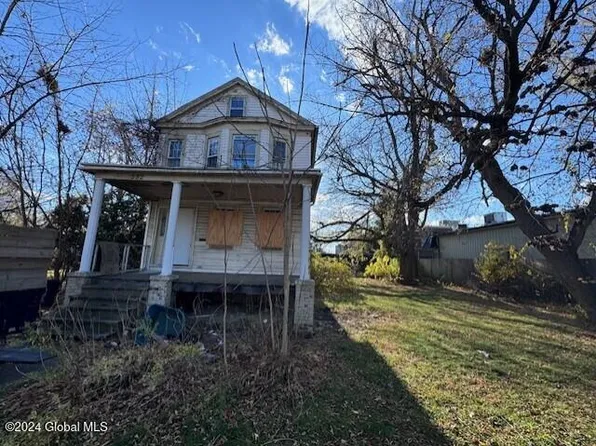 282 Livingston Avenue, Albany, NY 12210