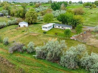 5203 E Mason Pr NE, Benton City, WA 99320