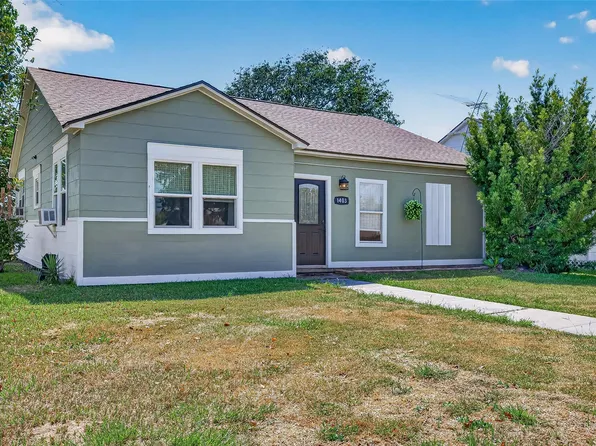 1403 N Avenue F, Freeport, TX 77541
