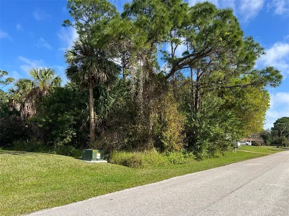 589 Caravan Ter, Sebastian, FL 32958