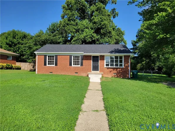 4106 W End Dr, Henrico, VA 23294