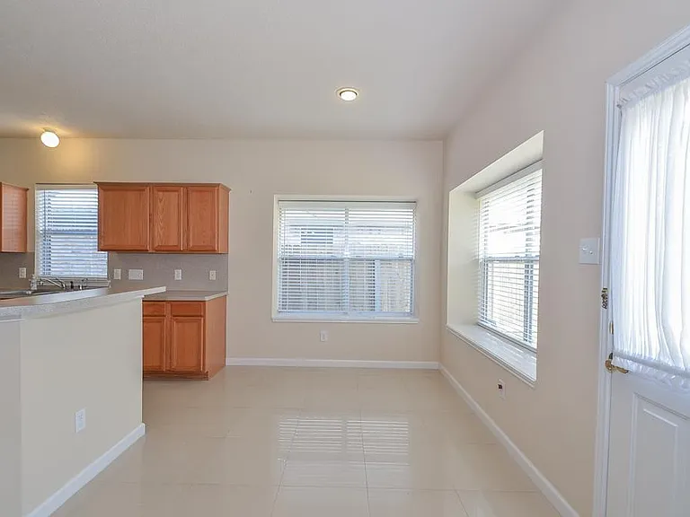 2135 Brinton Oaks Ct — Photo 15