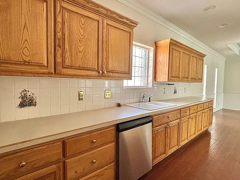 1 Southridge Dr — Photo 15