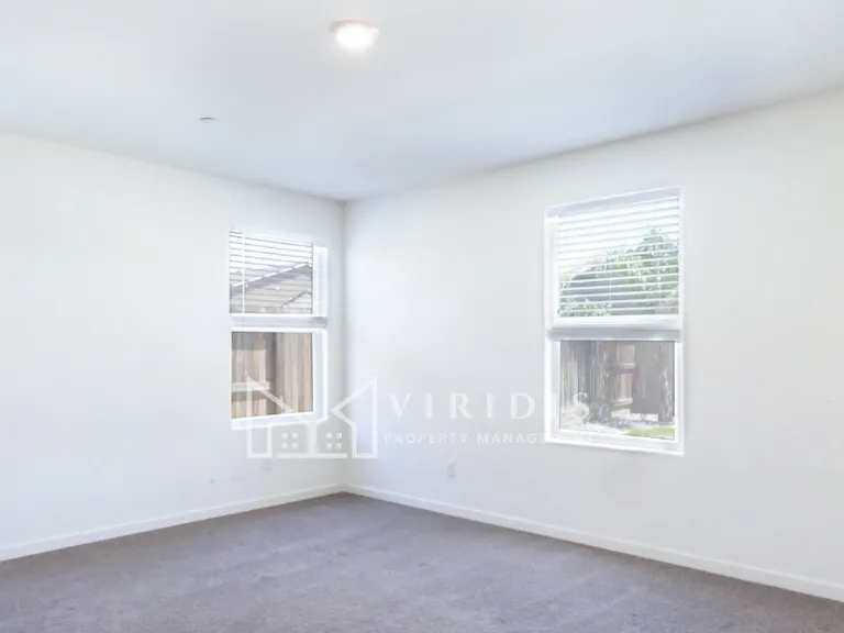 5917 Vespucci Ave — Photo 4