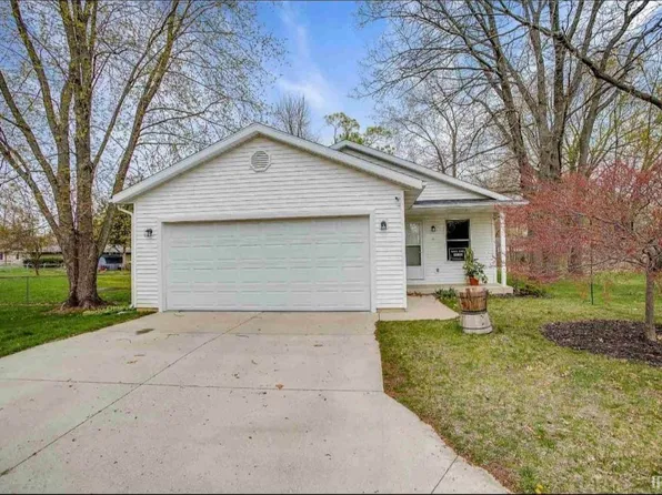 23593 Nora St, Elkhart, IN 46516