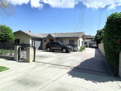 8052 Harrison St, Paramount, CA, 90723
