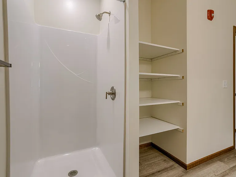 Wilderness Hills South Apartments — Photo 28