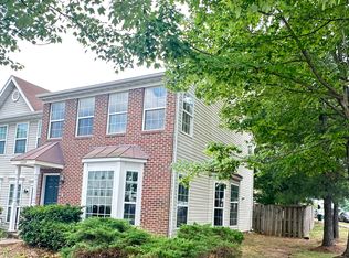 14829 Bolton Rd, Centreville, VA 20121