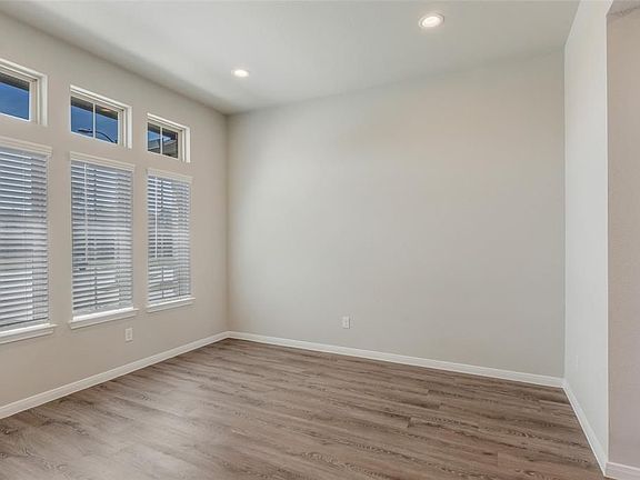 4th image of 12526 Montclair Landing Ct