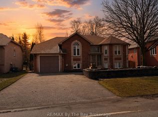437 Ramblewood Dr, Wasaga Beach, ON L9Z1P3