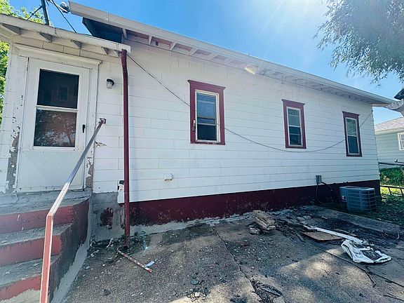 4th image of 2515 W Highland Ave