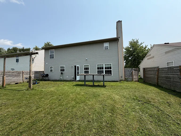 1420 Blue Brook Way — Photo 29