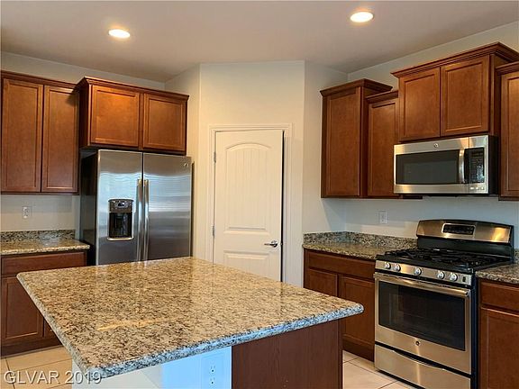 4th image of 4556 Cedar Island Ct #0