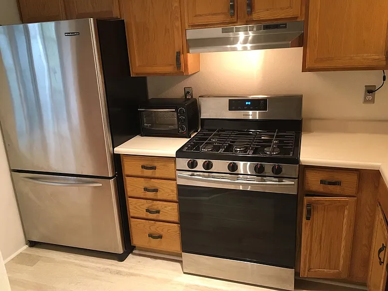 4692 Carpinteria Ave — Photo 7