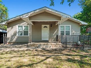 902 W 4th St, Ada, OK 74820