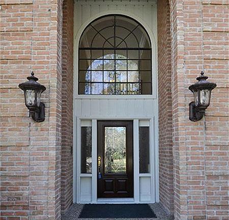 Approaching the entry.