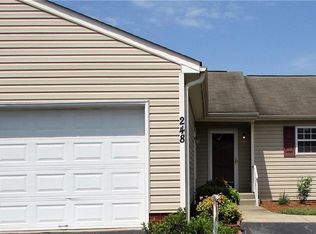 248 Troonsway Rd, Winston Salem, NC 27127