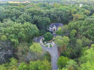 13185 Twelve Oaks Rdg, Roscoe, IL 61073