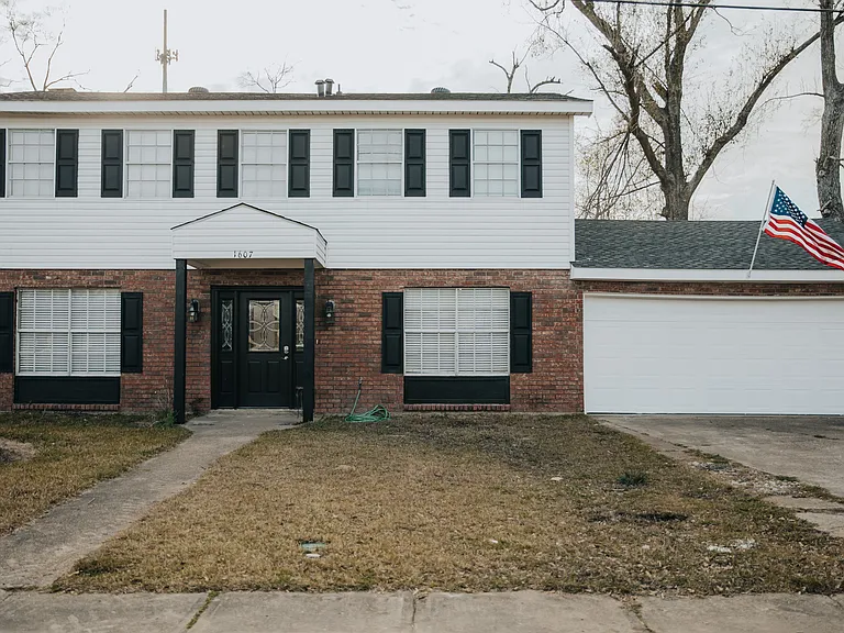 1607 Matilda St — Photo 24