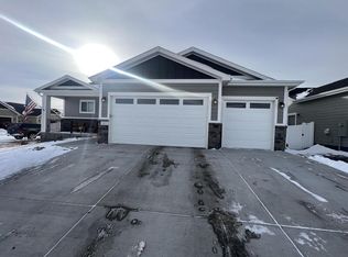 3827 Thomas Rd, Cheyenne, WY 82009